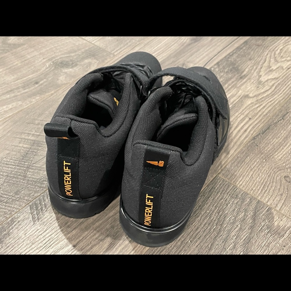 Adidas Women’s Powerlifters - Size 9